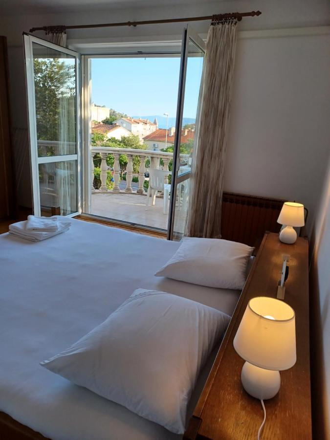 Apartments Emilija Makarska Esterno foto