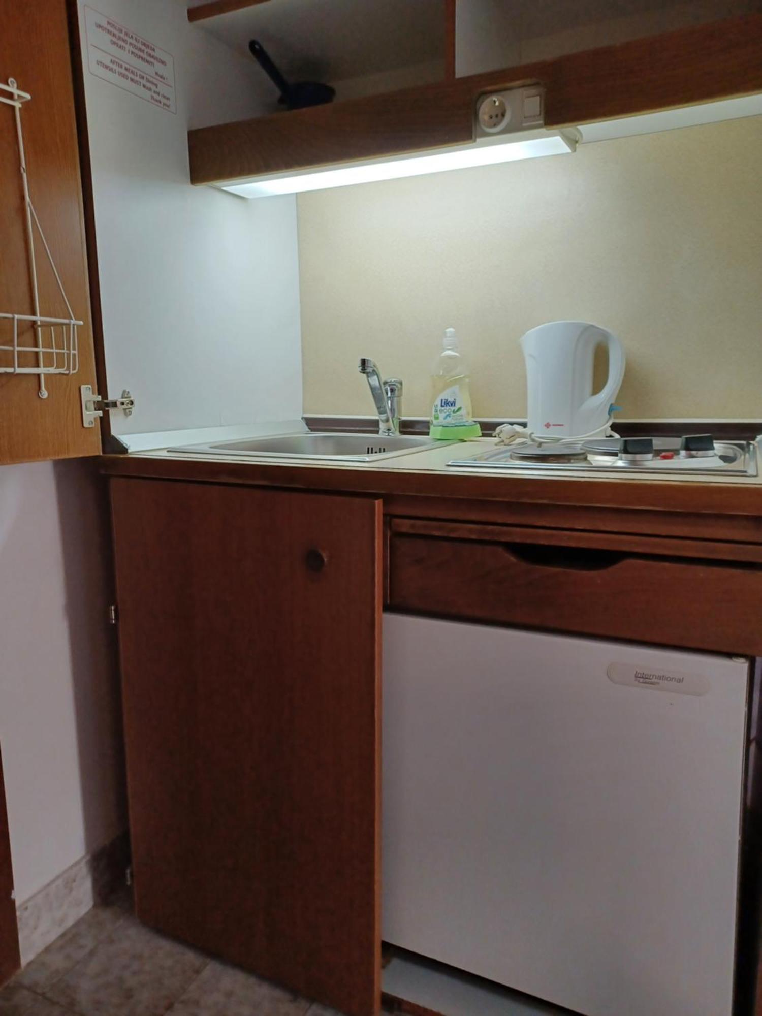 Apartments Emilija Makarska Esterno foto