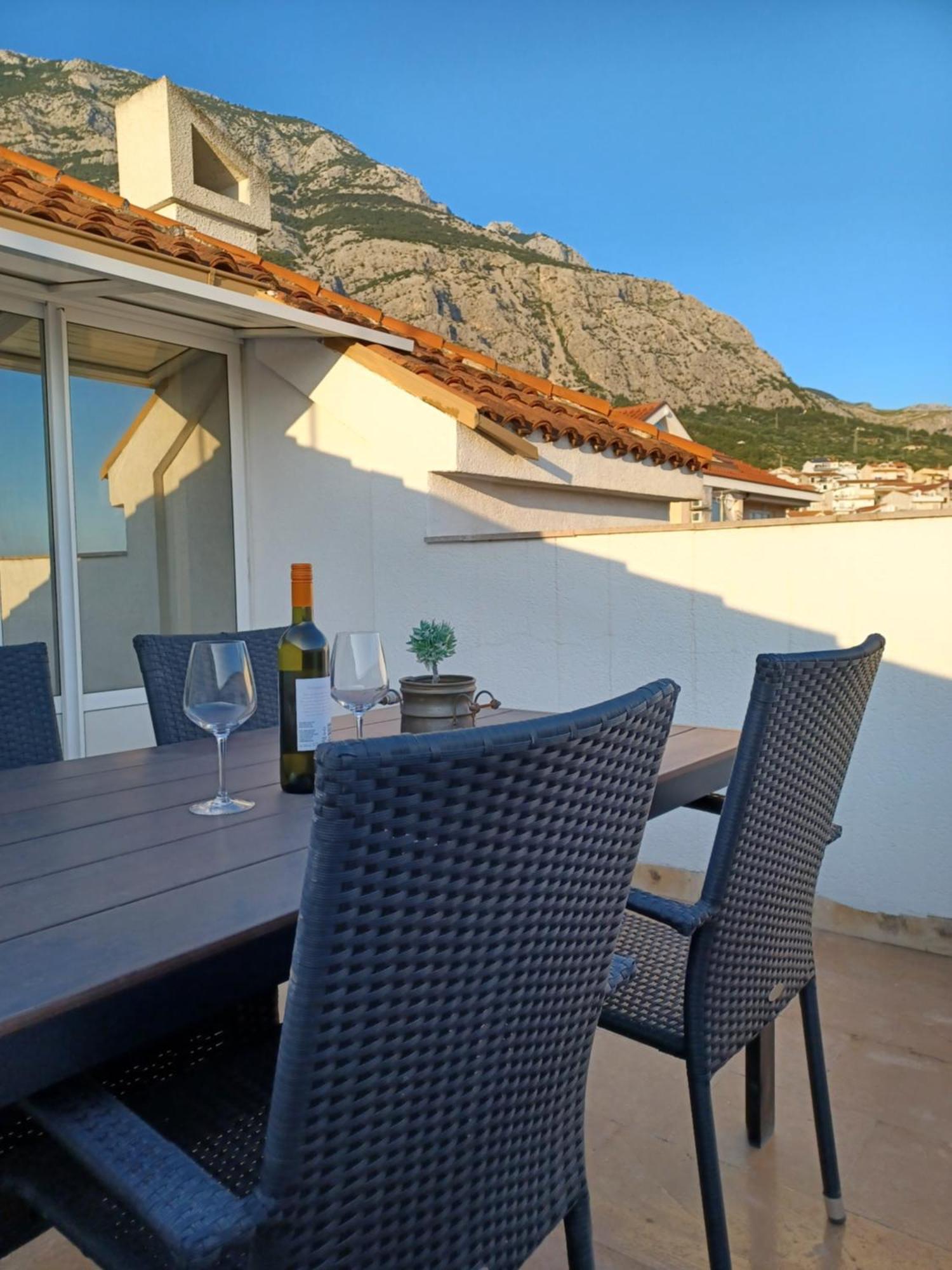 Apartments Emilija Makarska Esterno foto