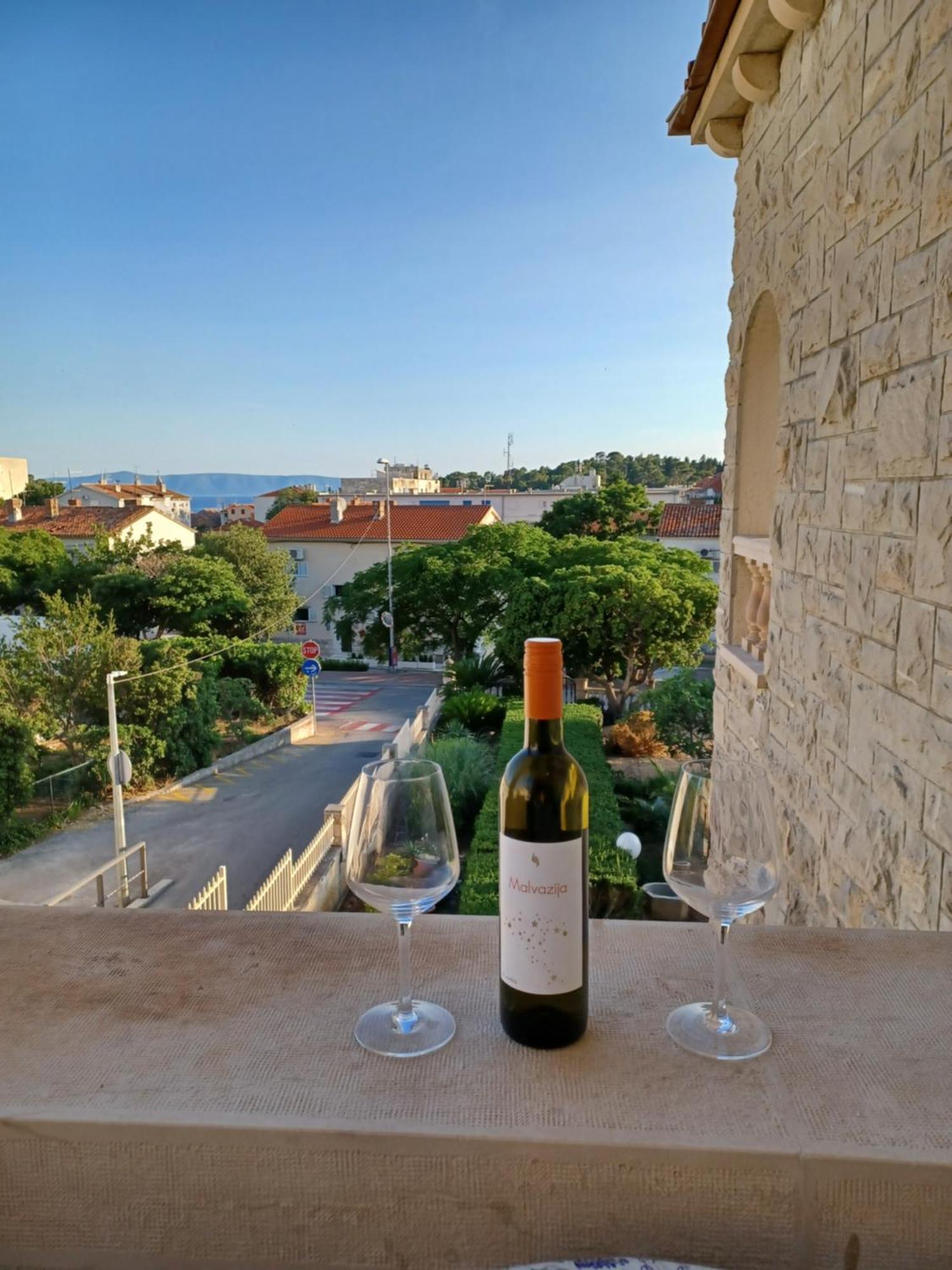 Apartments Emilija Makarska Esterno foto