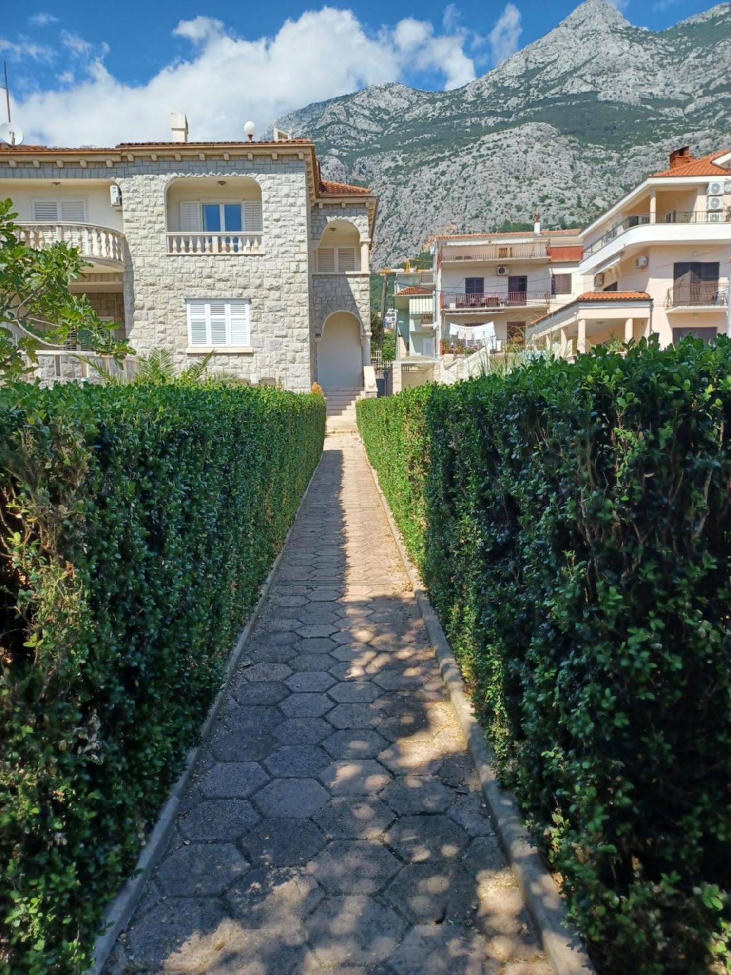 Apartments Emilija Makarska Camera foto